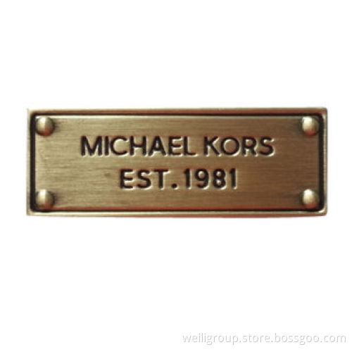 Metal Badge, Made of Lead-free Zinc Alloy, Used on garments or Bags